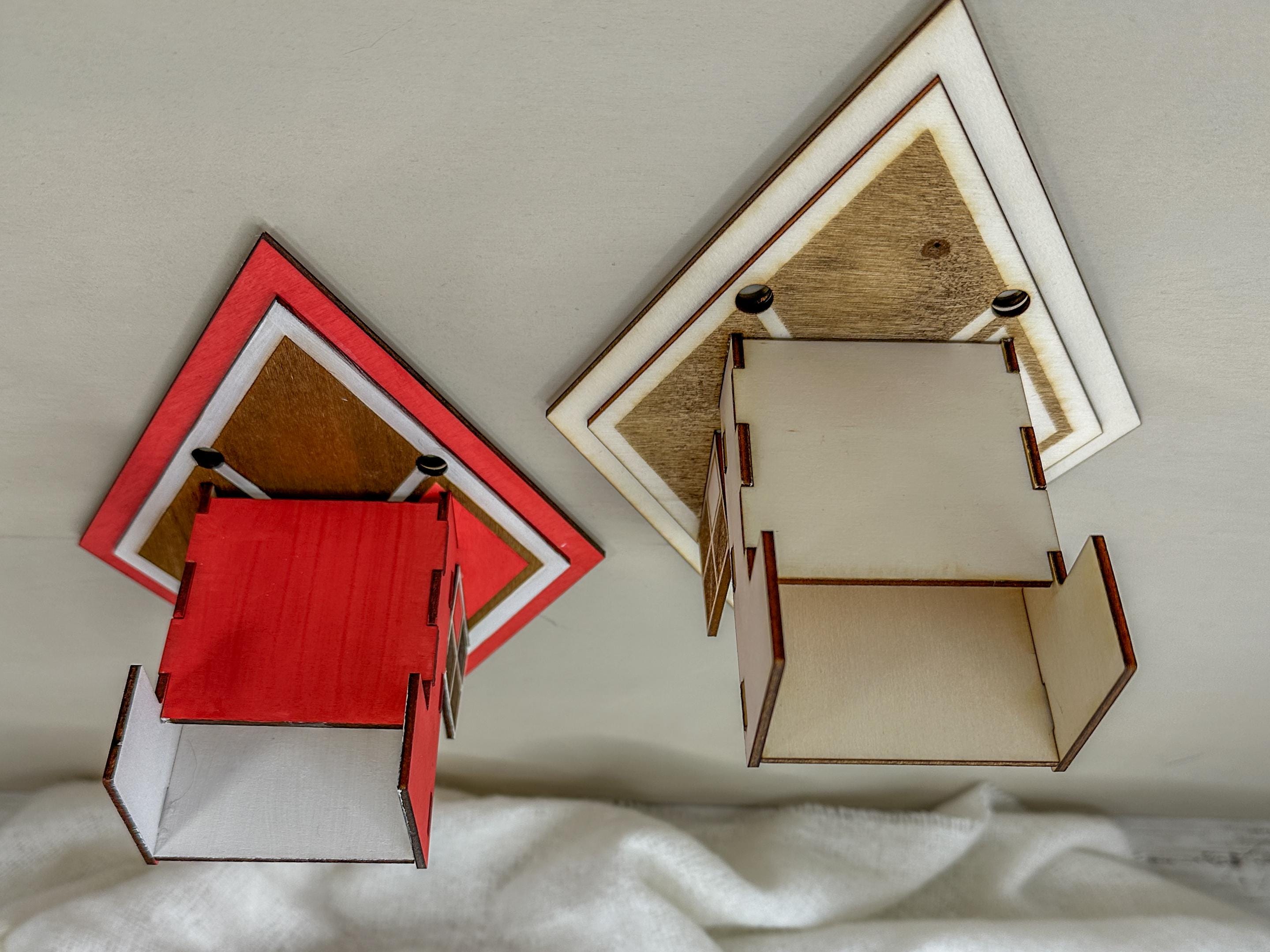 Red & Black Harlequin Diamonds Headset Holder or Controller Holder