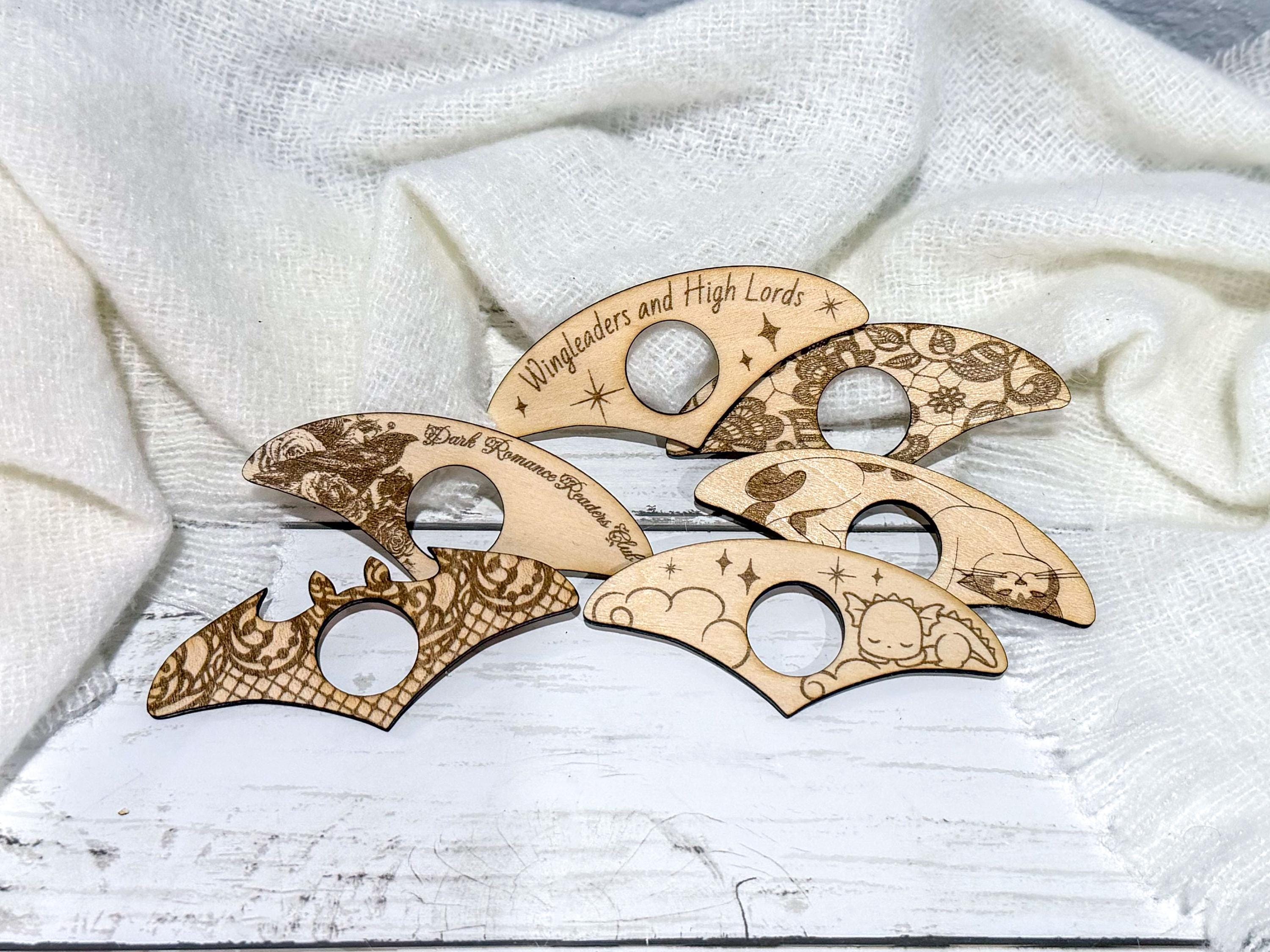 Wooden Book Page Holder Thumb Grip for Reading | Romantasy Gift and Book Lover Accessory